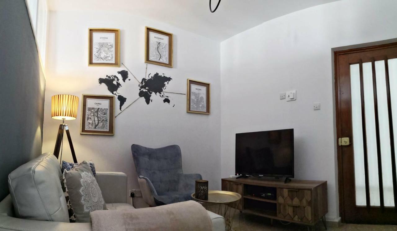 Ferienwohnung Cozy Getaway In Nikosia Exterior foto